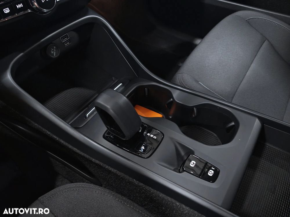 Volvo XC 40 T4 Recharge DKG Inscription Expression - 22