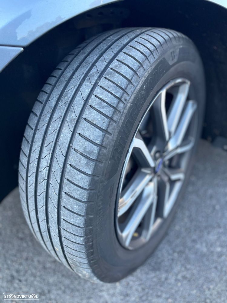 Volvo XC 60 D4 AWD Geartronic Summum - 19