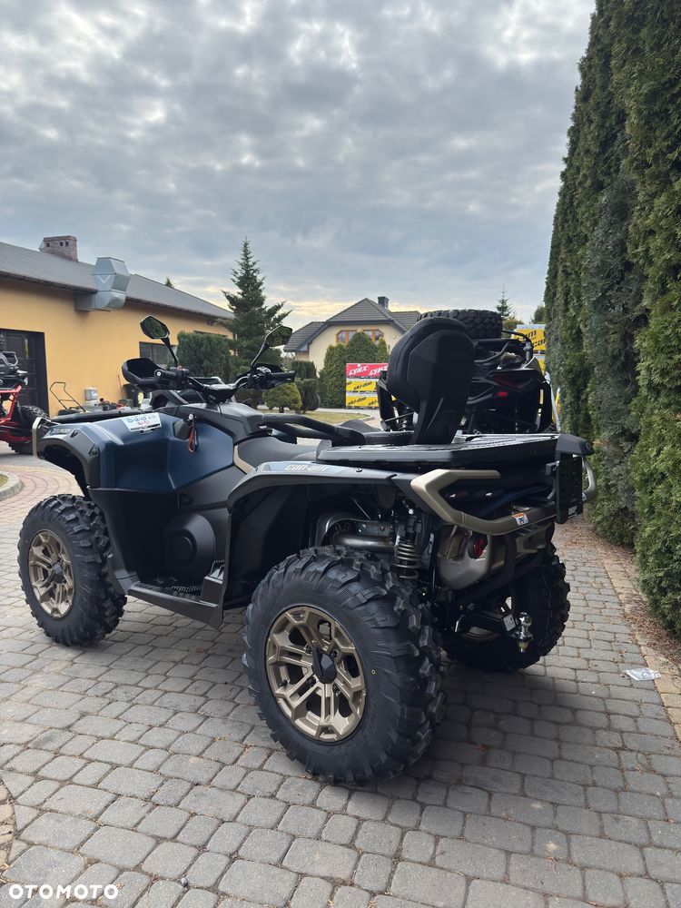 Can-Am Outlander Max - 4