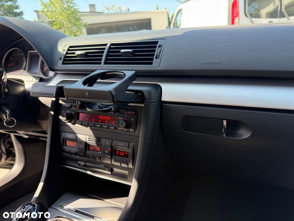 Audi A4 Avant 1.8T - 23