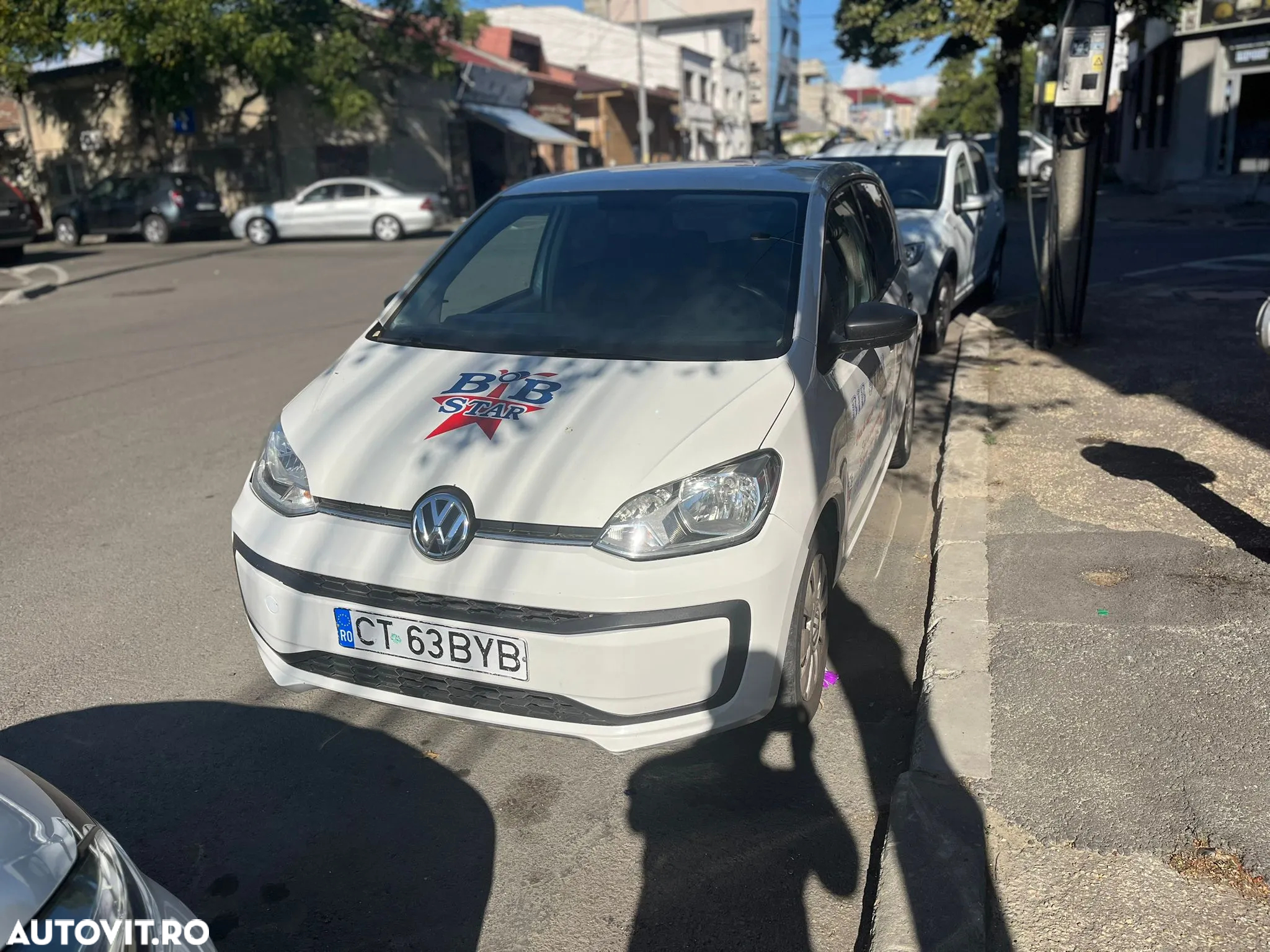 Volkswagen up! - 4