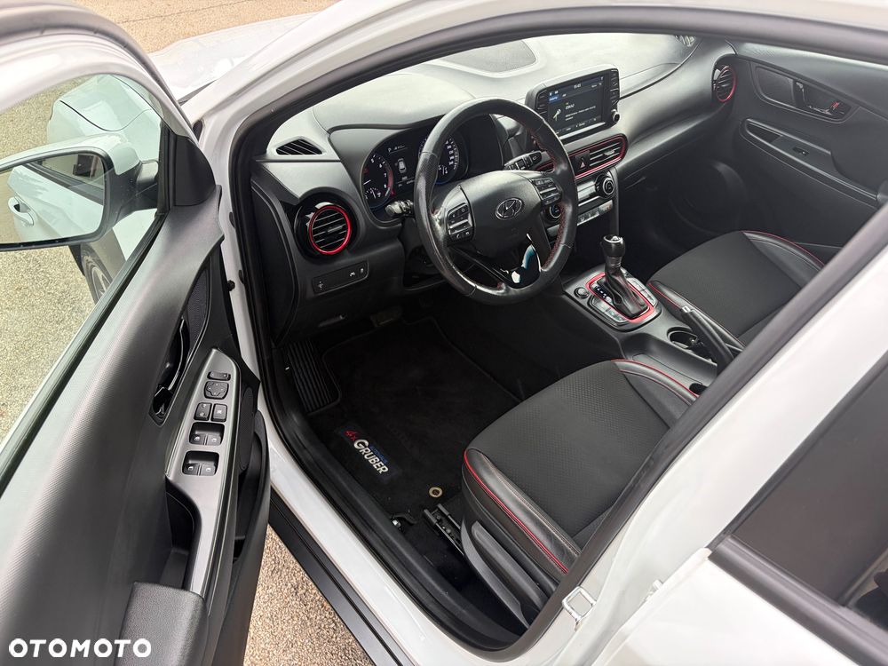 Hyundai Kona 1.6 T-GDI DCT 4WD Premium - 16