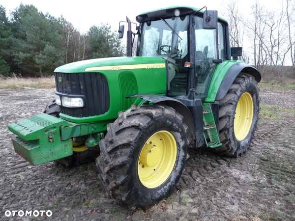 John Deere 6920