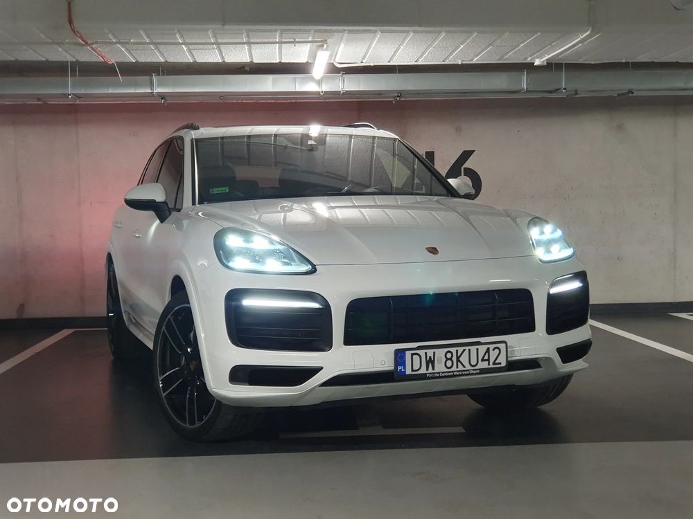 Porsche Cayenne Standard - 1