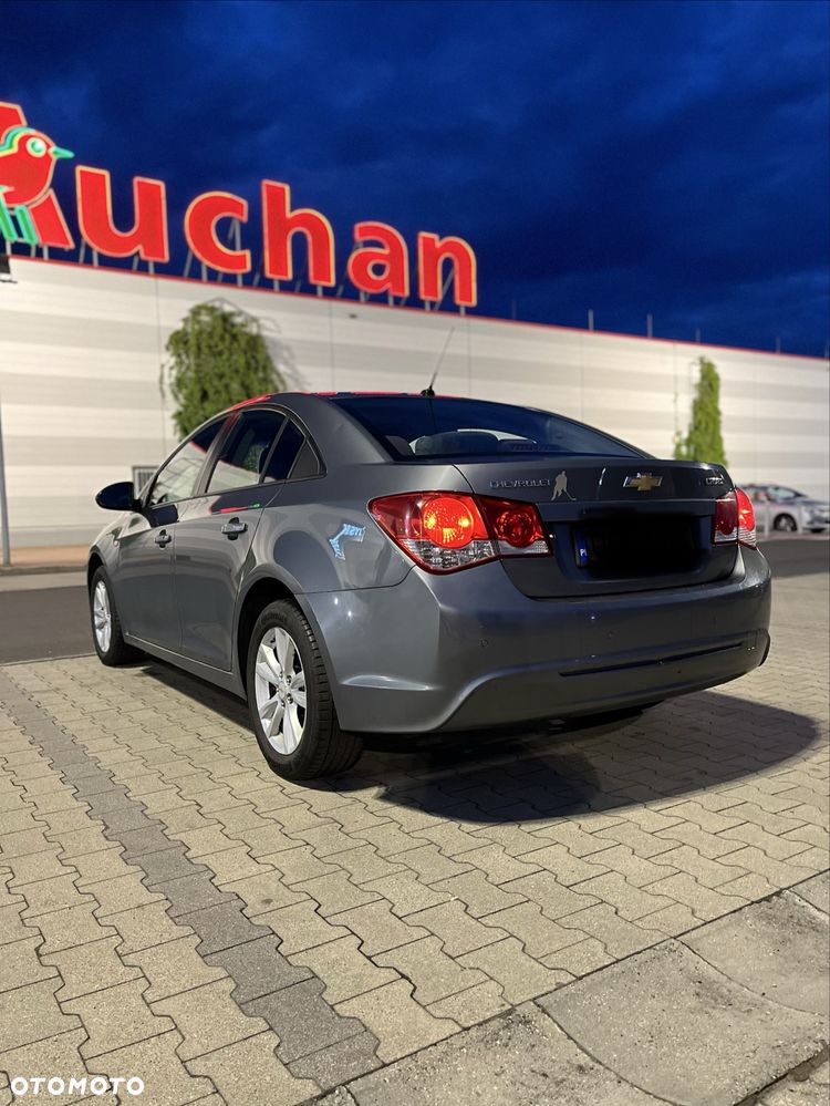 Chevrolet Cruze - 5