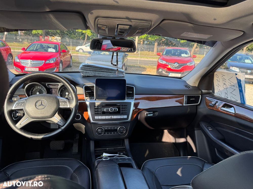 Mercedes-Benz ML 350 BlueTEC 4MATIC Aut - 14
