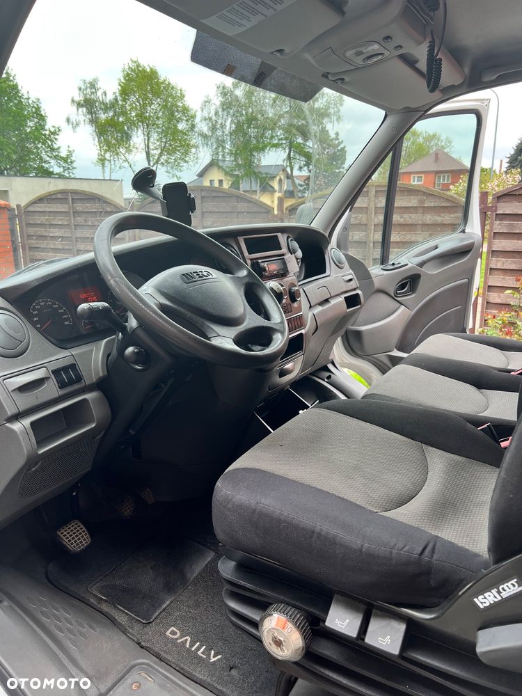 Iveco 35C13 - 9