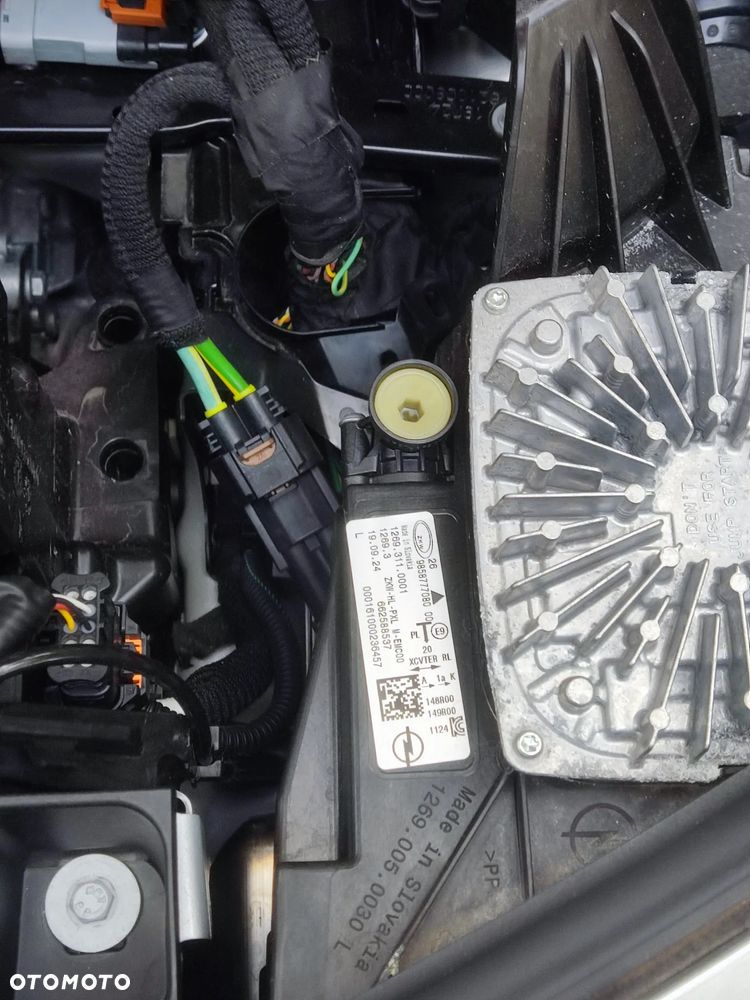 Opel Astra 1.2 Turbo Start/Stop GS Line - 28