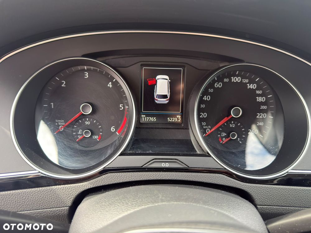 Volkswagen Passat 2.0 TDI EVO Business DSG - 18