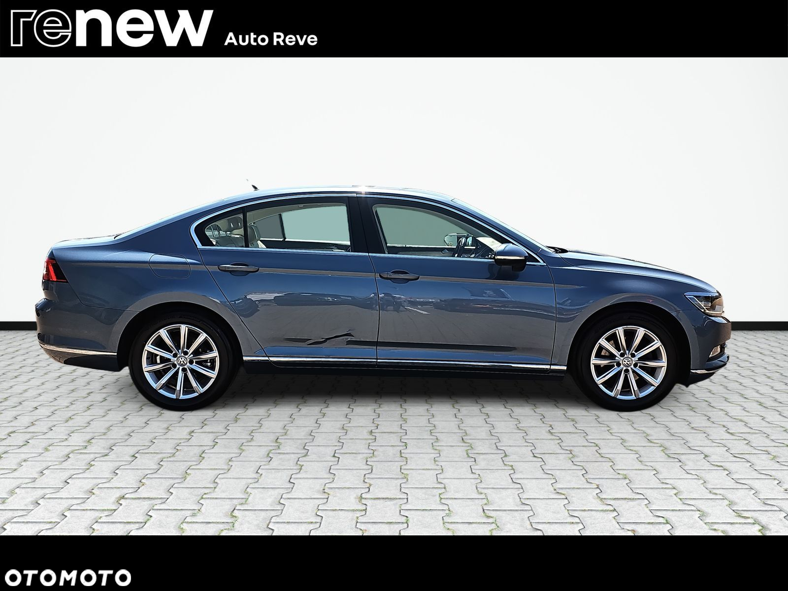 Volkswagen Passat - 4
