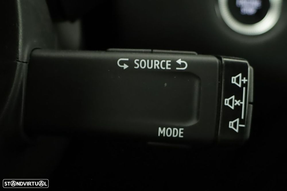 Renault Captur 1.0 TCe Techno Bi-Fuel - 19