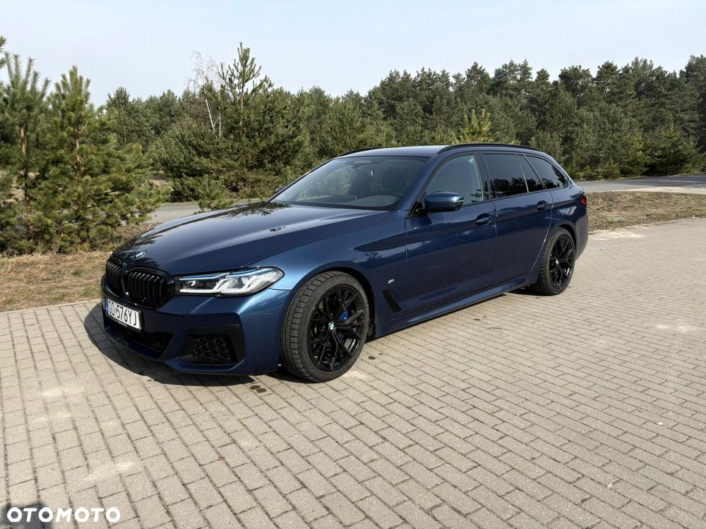 BMW Seria 5 530d xDrive mHEV M Sport sport - 2