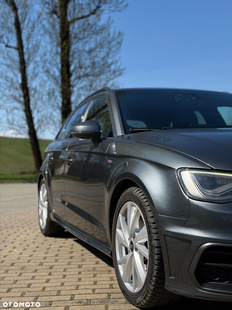 Audi A3 Sportback 2.0 TDI clean diesel Quattro Ambiente S tronic - 4
