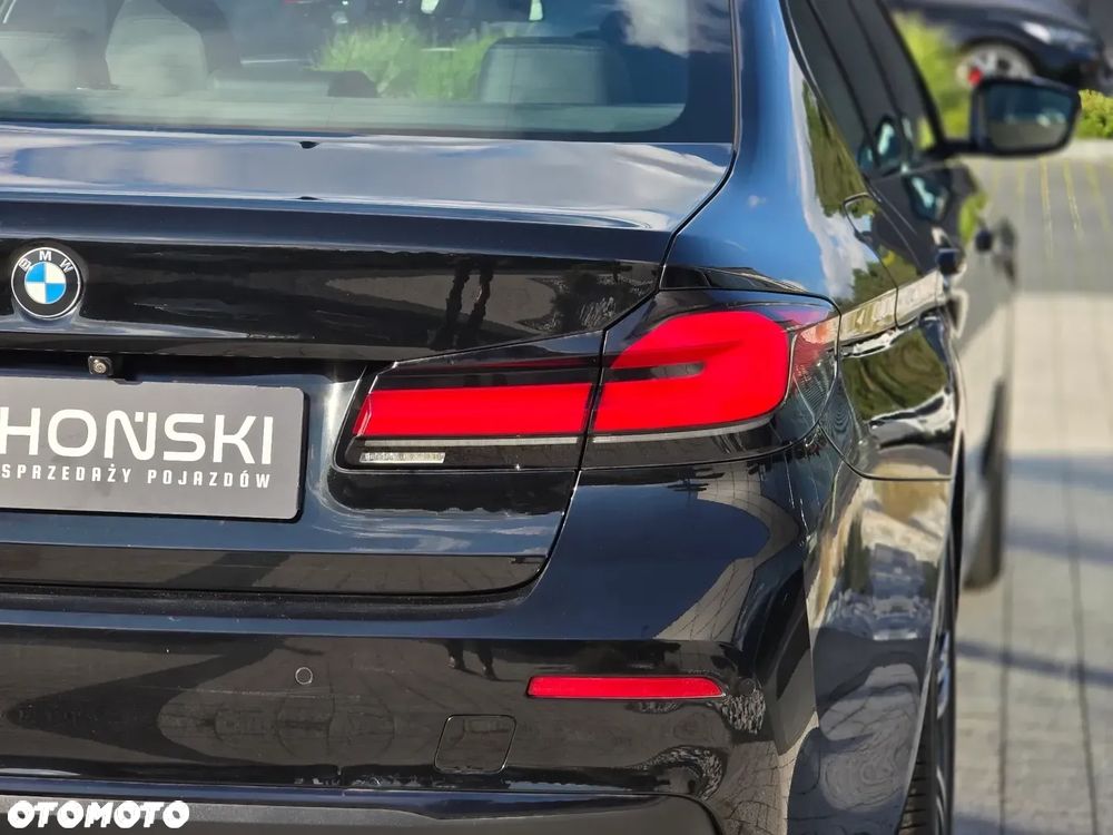 BMW Seria 5 520i GPF Business Edition sport - 12