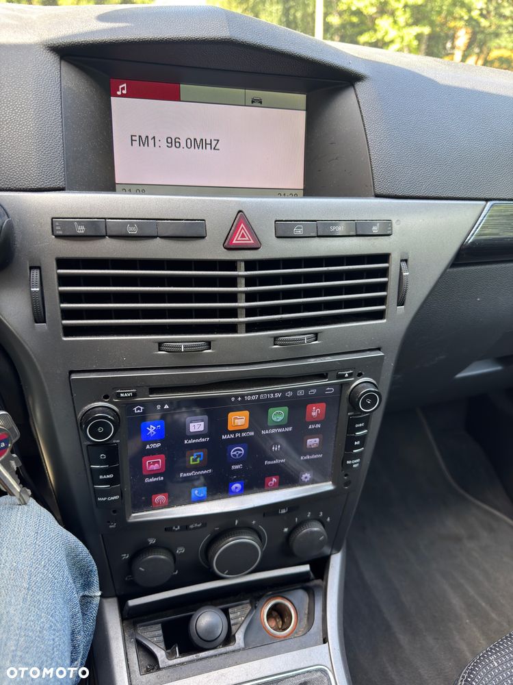 Opel Astra 2.0 Turbo Cosmo - 13