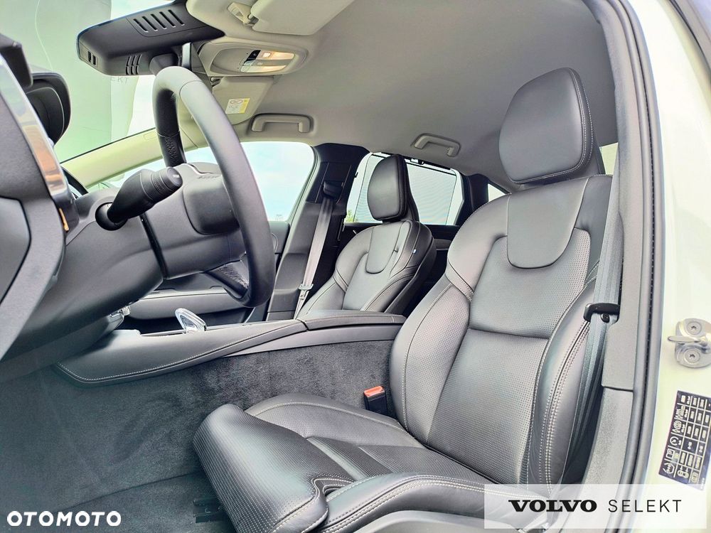 Volvo S90 - 12