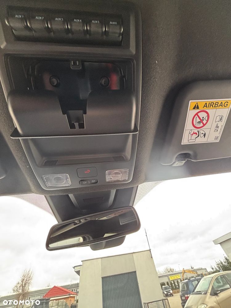 Ford Ranger Raptor - 25