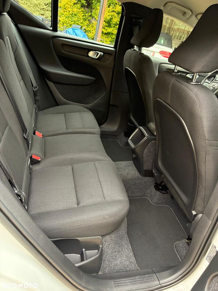Volvo XC 40 - 21