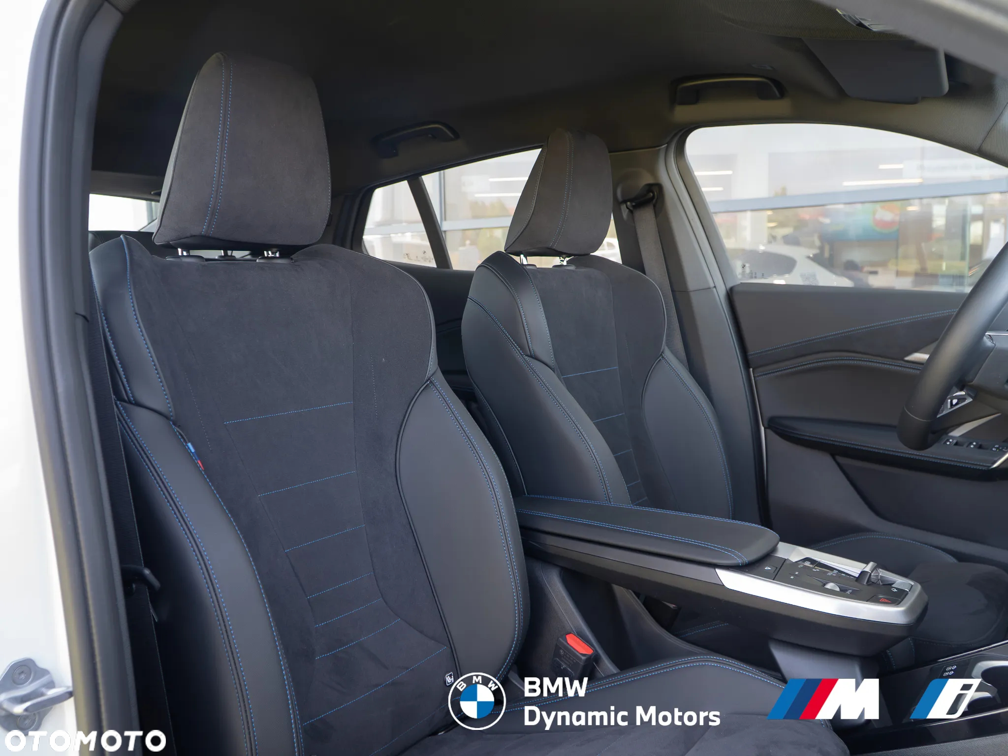 BMW iX2 - 24