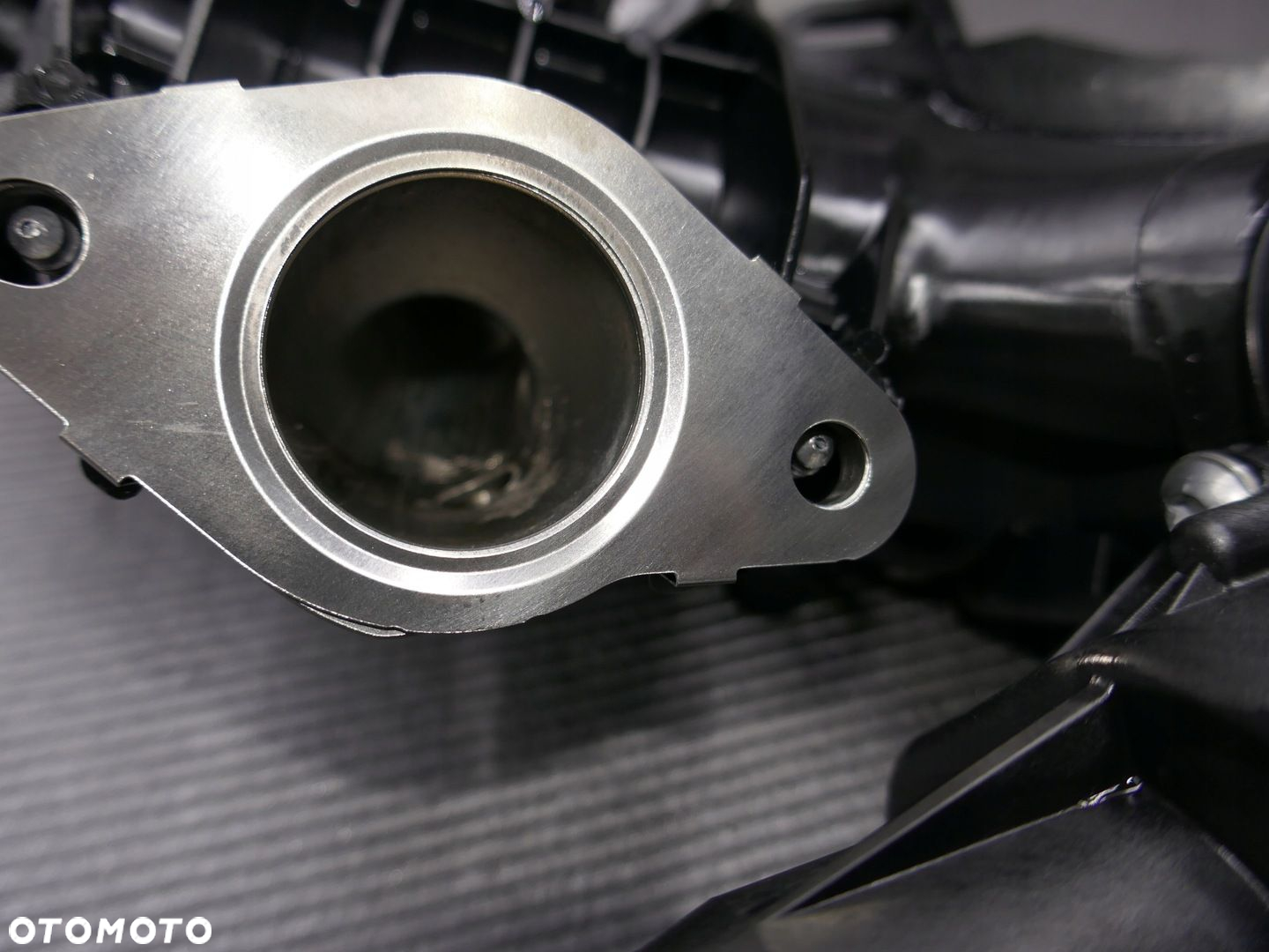 CZYSTY BEZ LUZÓW Kolektor ssący BMW G30 2.0 DIESEL B47D20B 8579245 - 11