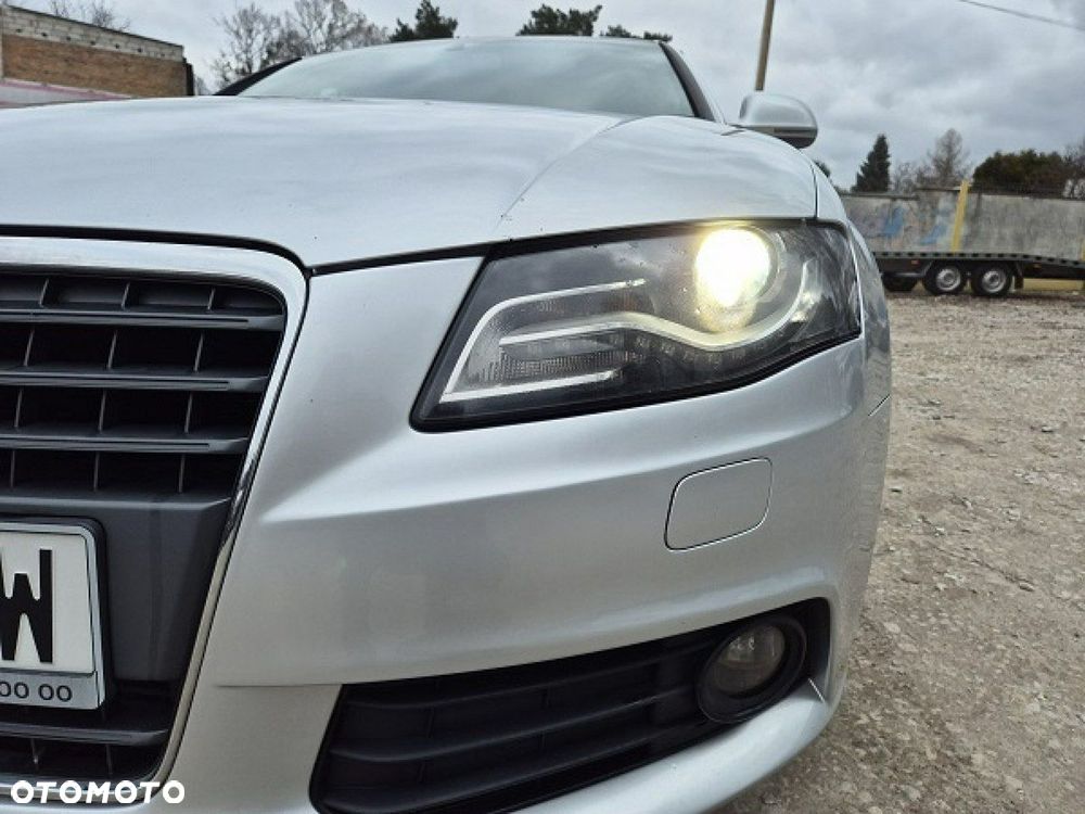 Audi A4 Limousine - 7