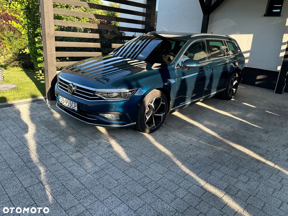Volkswagen Passat 2.0 TSI Elegance DSG - 2