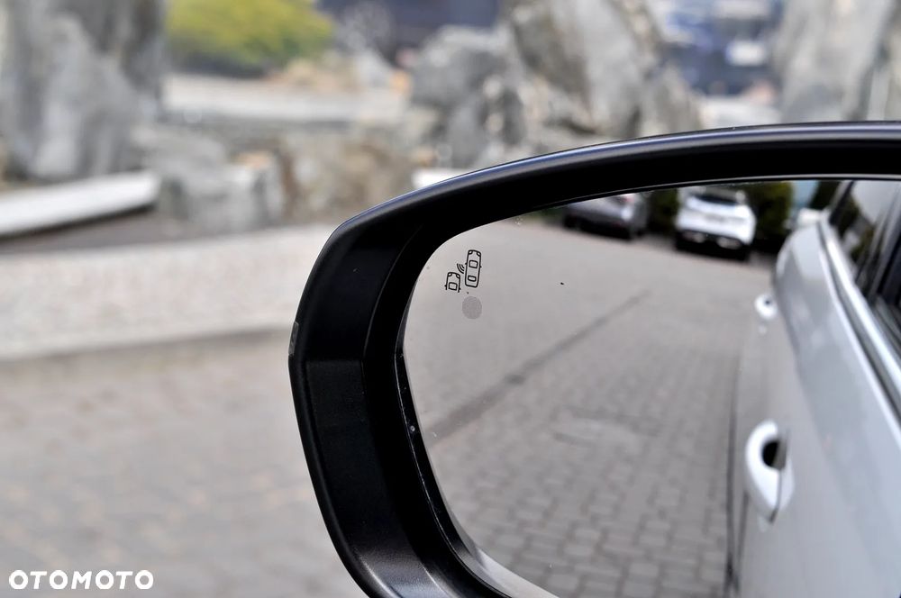 Peugeot 5008 1.5 BlueHDi GT S&S EAT8 - 33