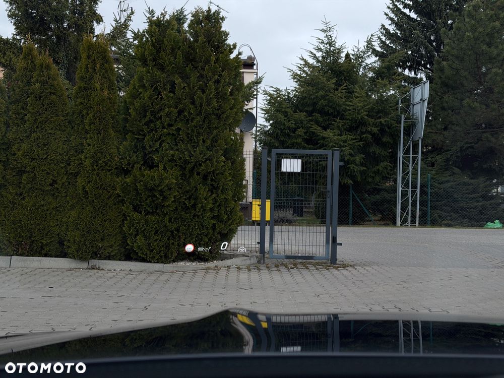 Mercedes-Benz Klasa C 300 d mHEV AMG - 21