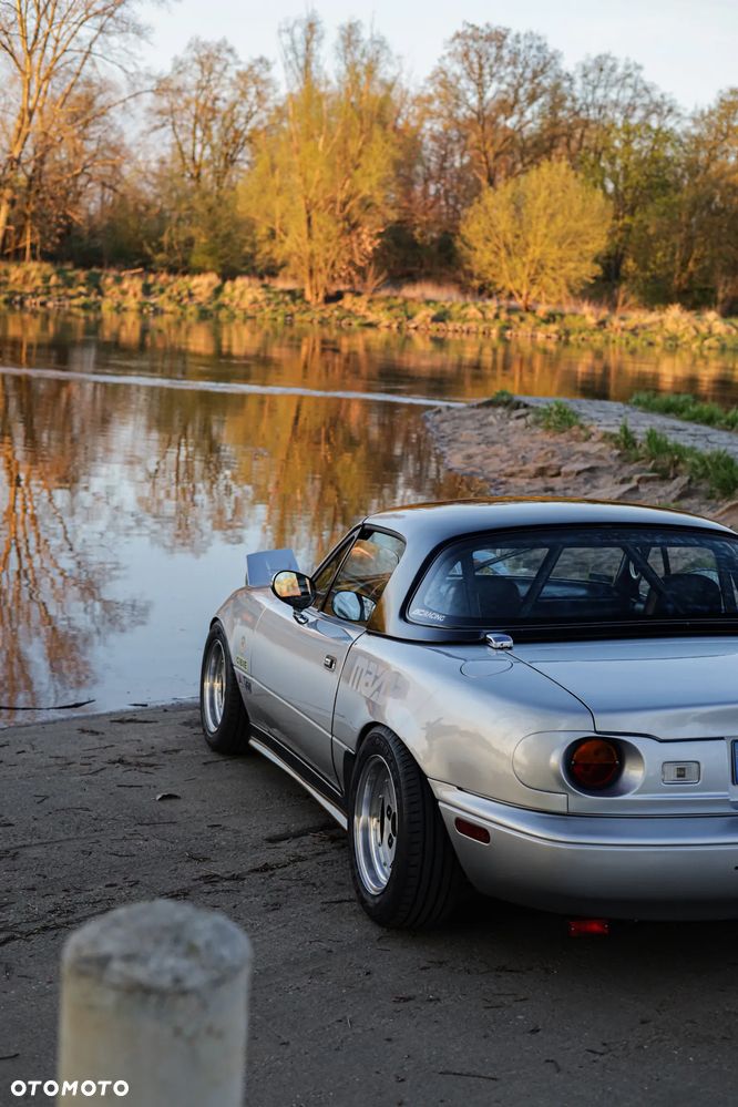 Mazda MX-5 1.6 - 13