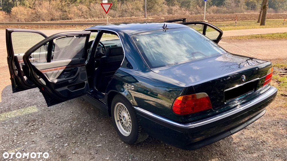 BMW Seria 7 - 6