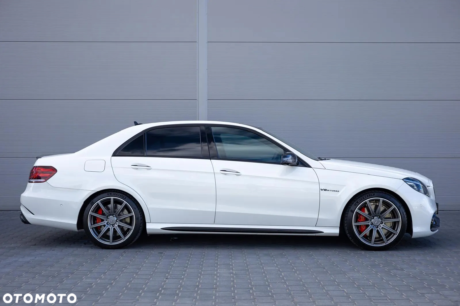 Mercedes-Benz Klasa E 63 AMG S 4Matic AMG Speedshift MCT - 19