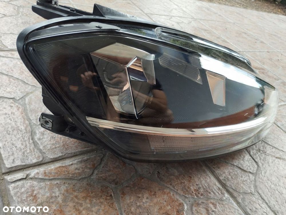 Lampa prawa ZWYKŁA VW Golf 7 VII 7.5 LIFT 2016-2020 5G1941006D - 2