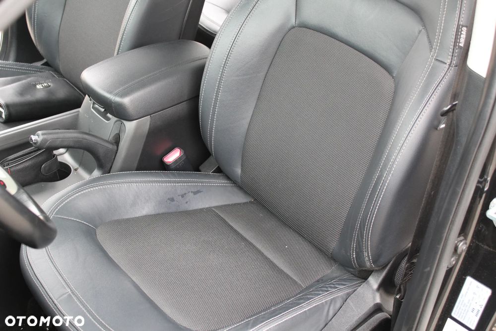 Kia Sportage 2.0 CRDI 2WD Spirit - 18