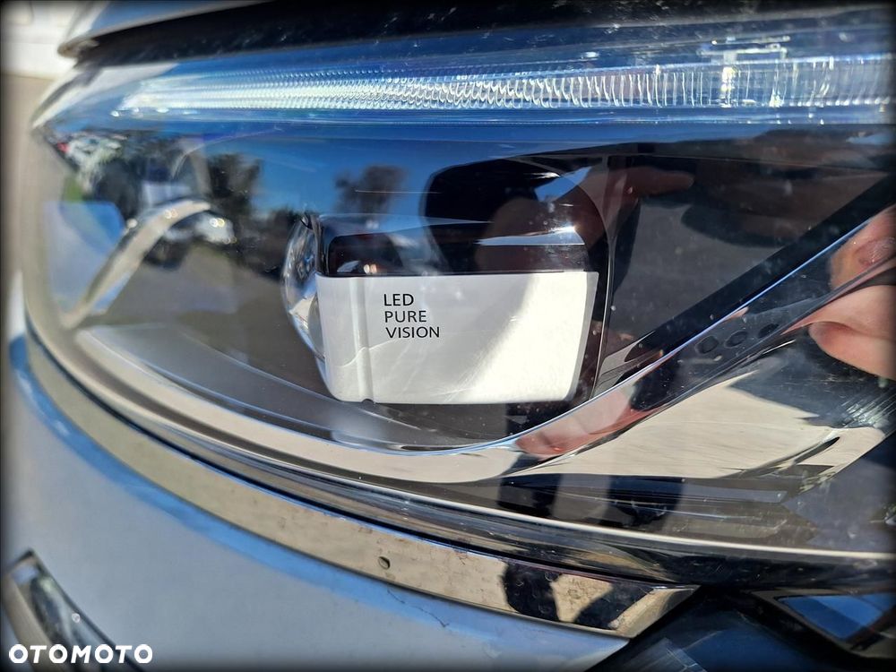 Renault Koleos 2.0 dCi Initiale Paris 4x4 X-Tronic - 36