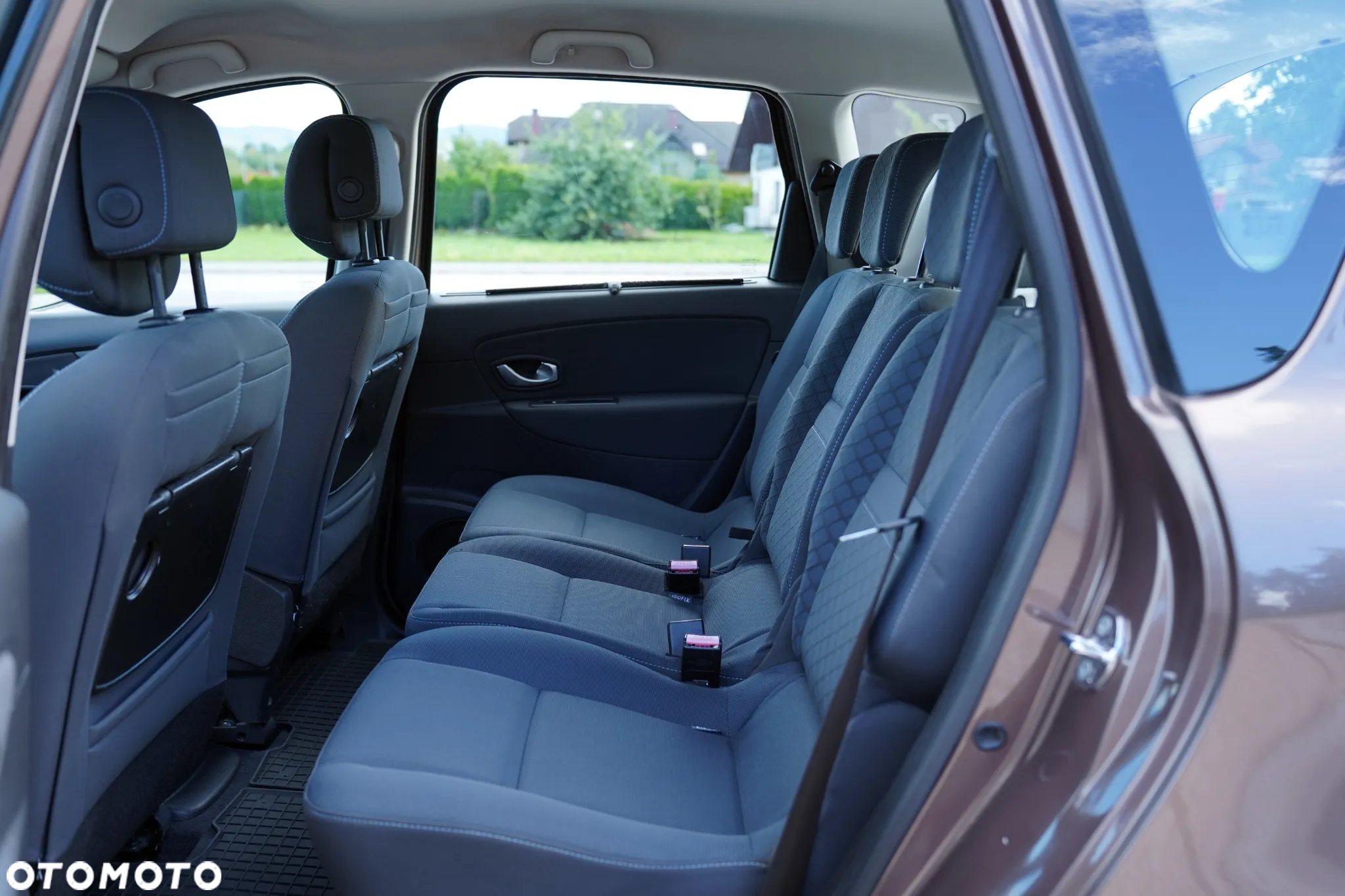 Renault Scenic 1.6 16V 110 Authentique - 19