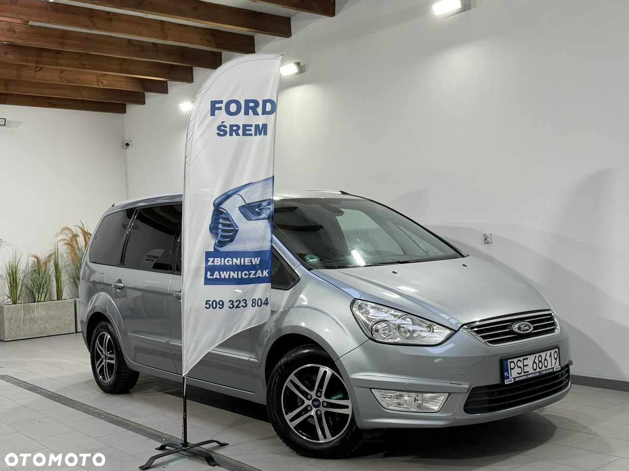 Ford Galaxy - 2