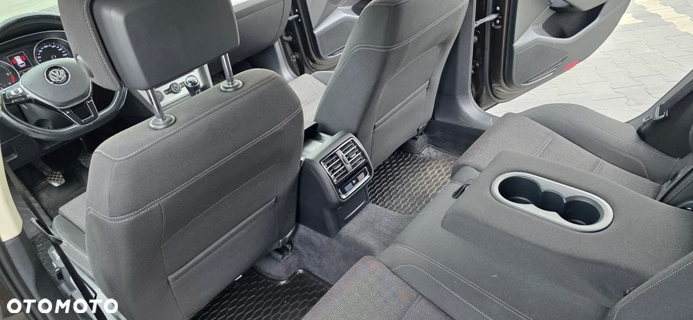 Volkswagen Passat 2.0 TDI BMT Comfortline - 10
