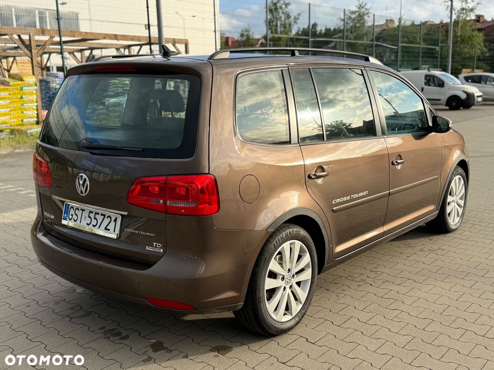 Volkswagen Touran 1.6 TDI DPF Cross - 5