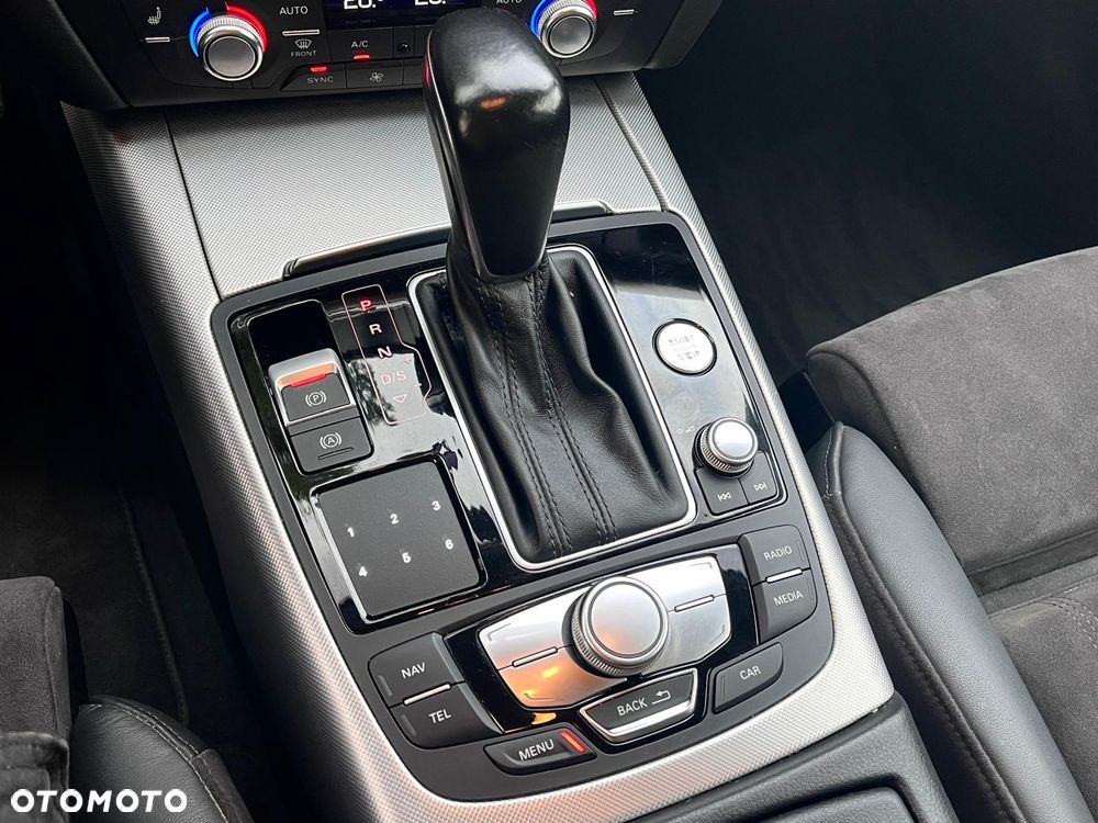 Audi A6 Avant 2.0 TDI Ultra S tronic - 28