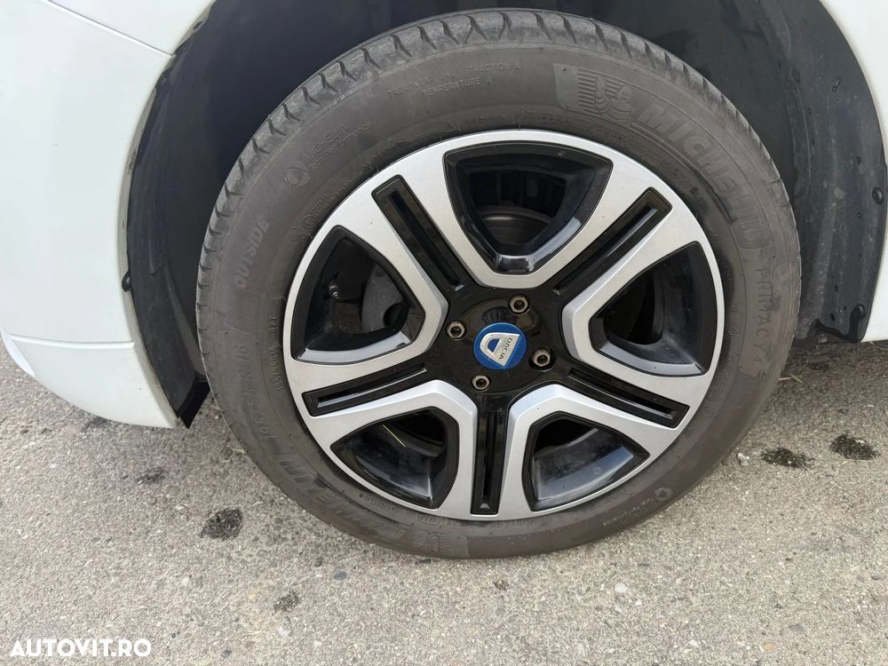 Dacia Logan 1.5 Blue dCi SL Prestige PLUS - 9