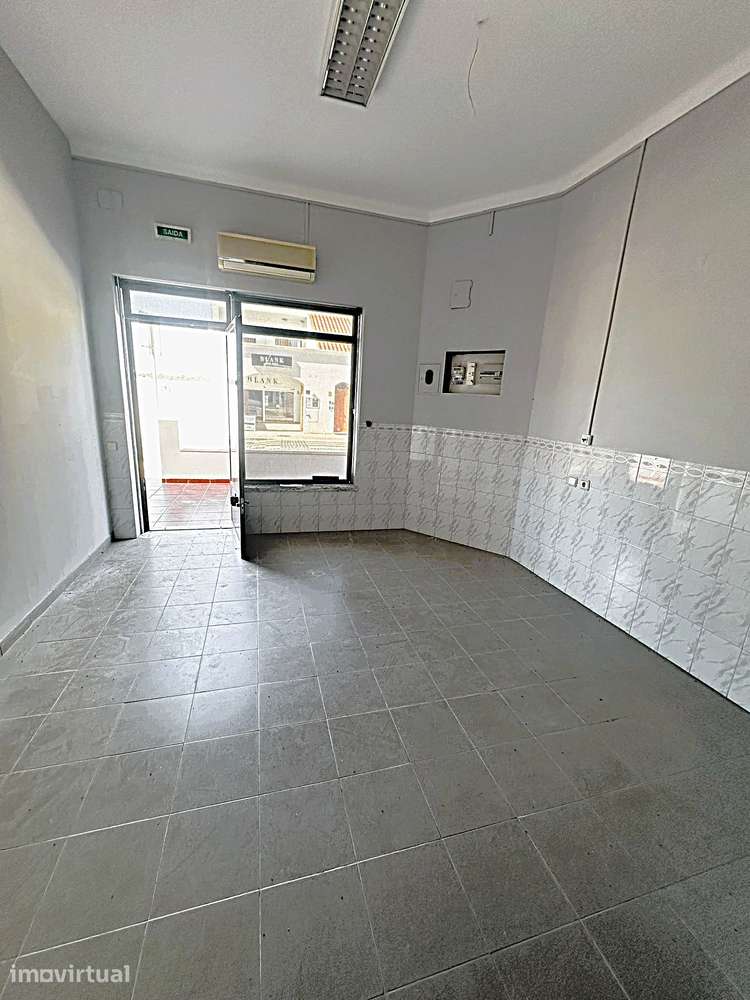 Loja Centro de Stº Estevão - Grande imagem: 3/6