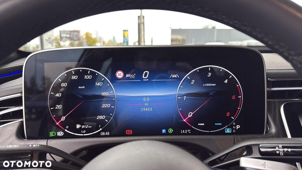 Mercedes-Benz Klasa E - 12