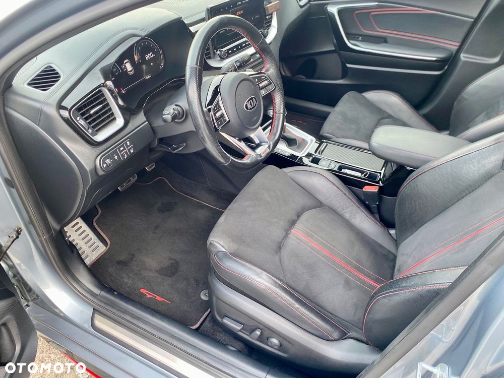 Kia ProCeed 1.6 T-GDI DCT7 OPF GT - 13