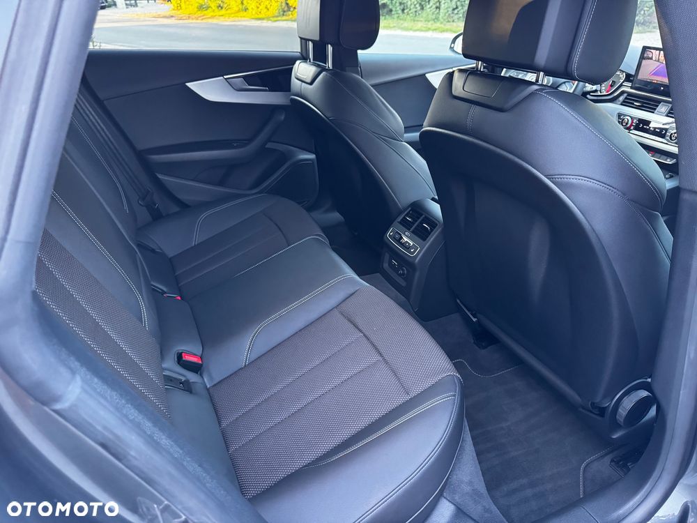 Audi A5 Sportback 40 TFSI quattro S tronic S line - 27