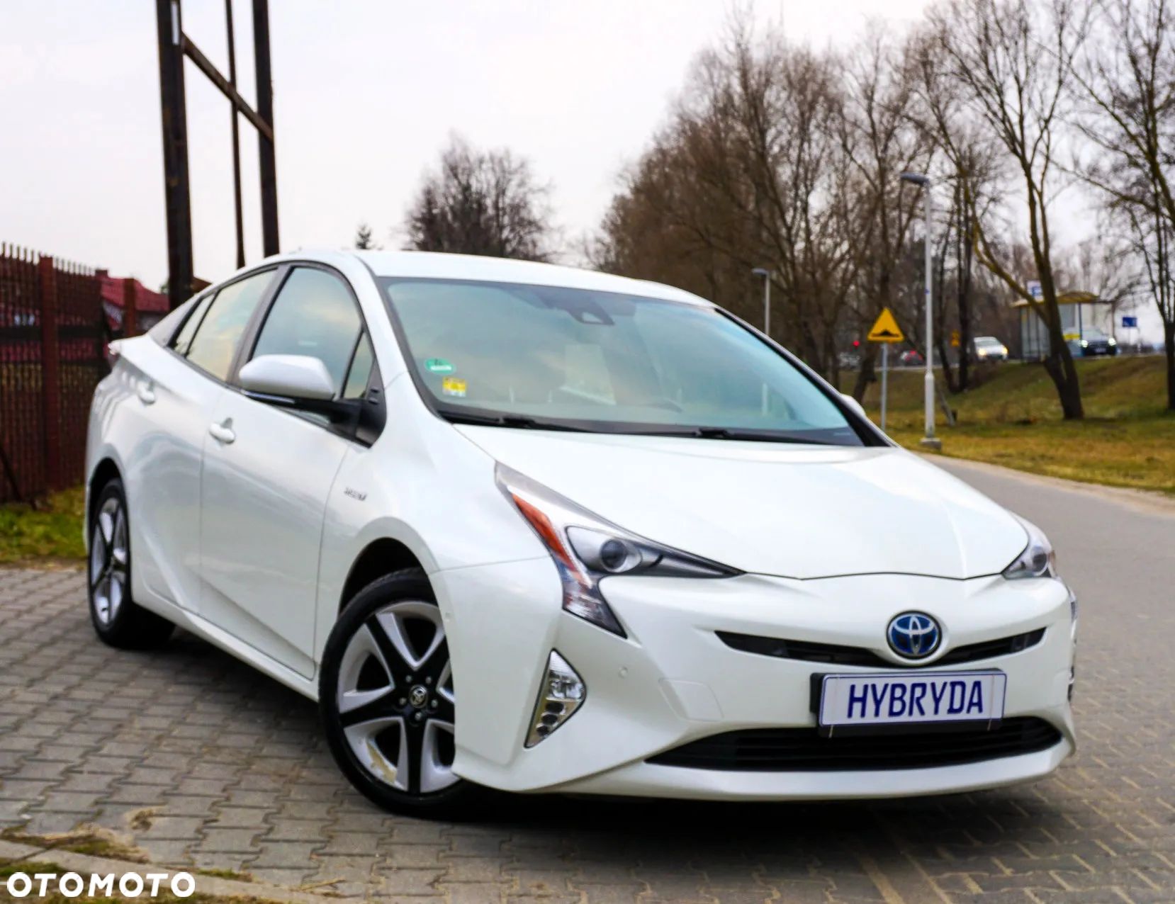 Toyota Prius 1.8 Hybrid Executive - 1