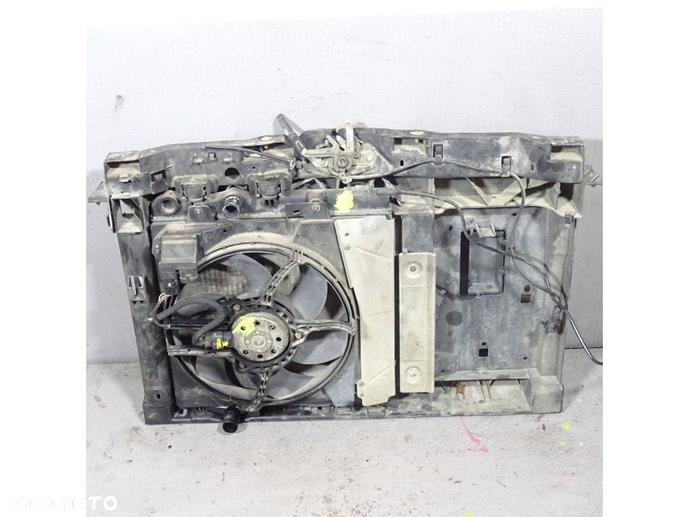 PEUGEOT 207 1.4B PAS PRZEDNI CHŁODNICA - 2