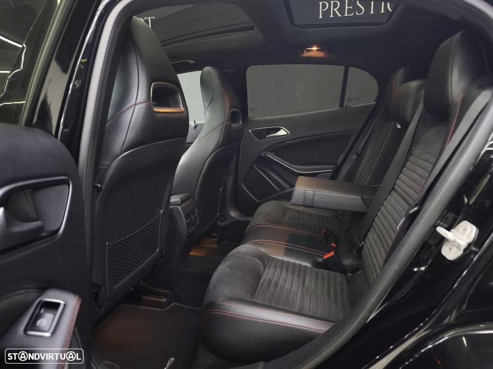 Mercedes-Benz GLA 200 d 7G-DCT AMG Line - 39