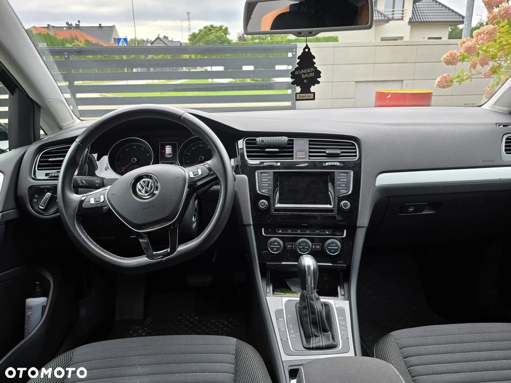 Volkswagen Golf 1.2 TSI BlueMotion Technology DSG Cup - 6