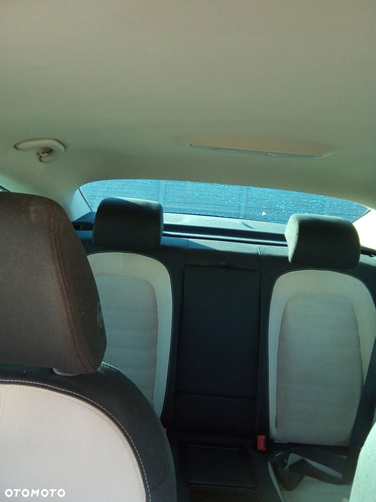 Volkswagen Passat CC 2.0 TDI DPF BMT - 22