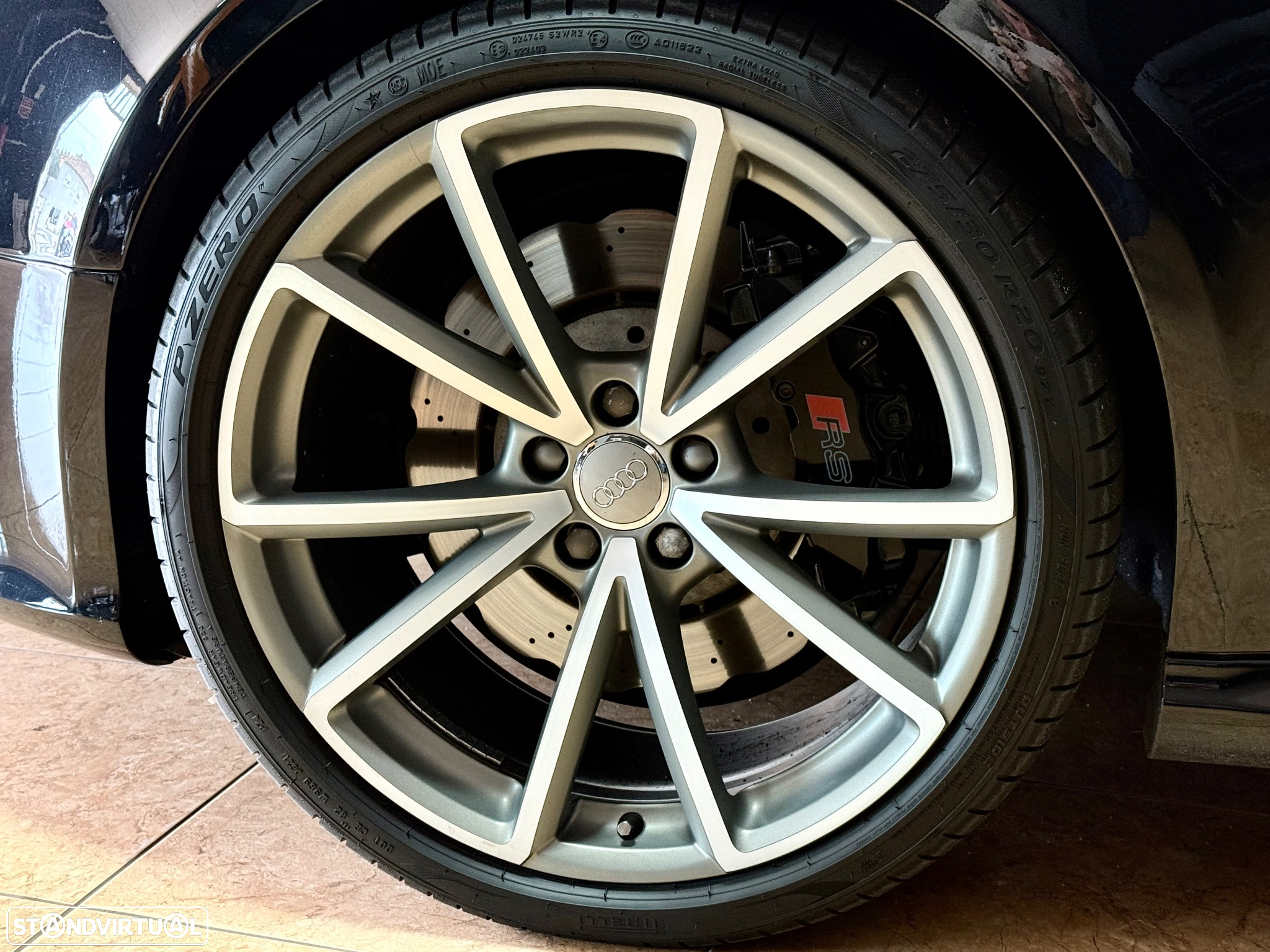 Audi RS5 4.2 FSi quattro S tronic Exclusive - 4